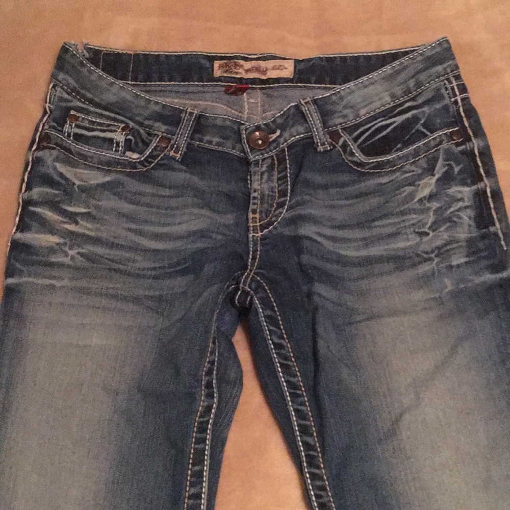 BKE Stella Jeans Size 29 x 33 1/2